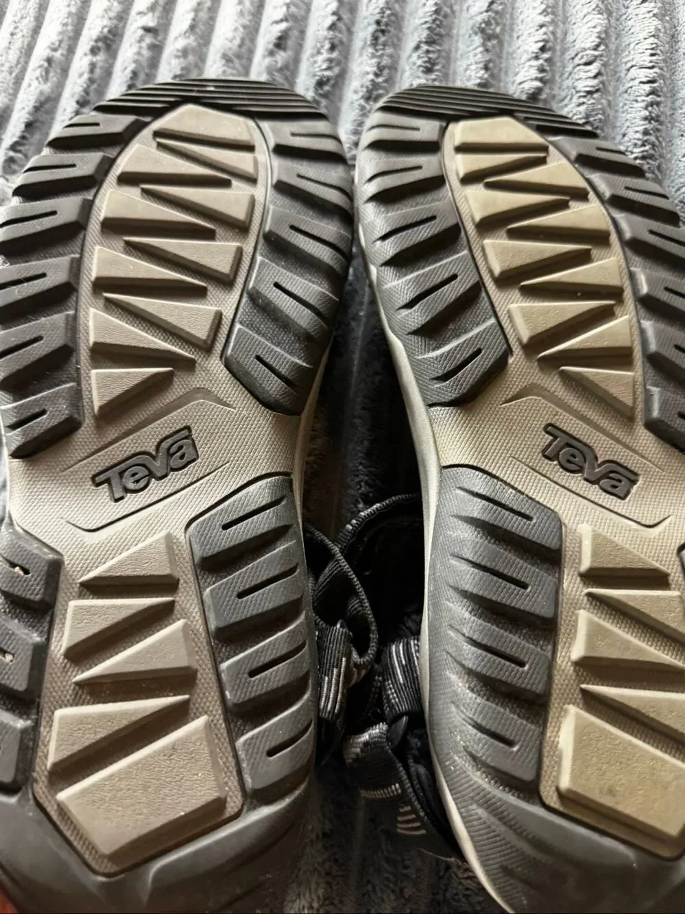 Teva Mens Hurricane XLT Sandals Size 11